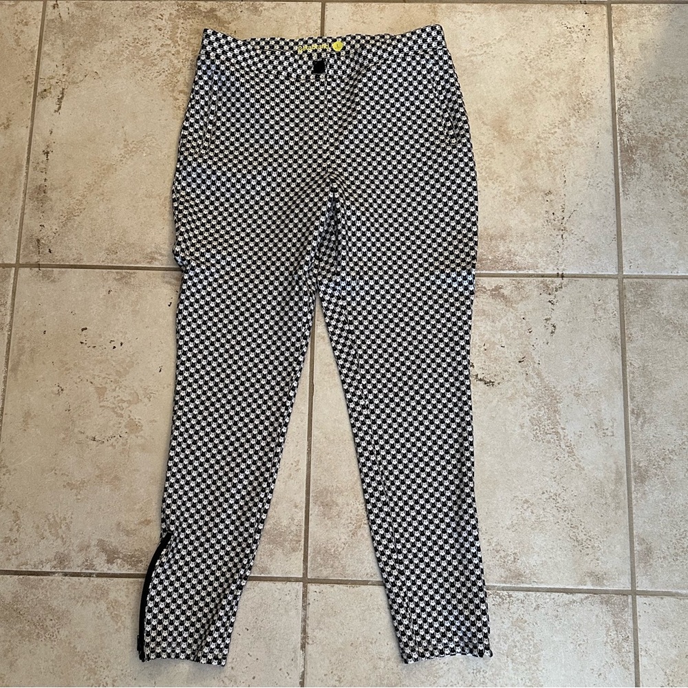 Beta brand catstooth stretch pants